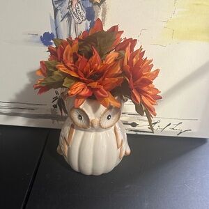 Fall ceramic owl with faux flowers decor